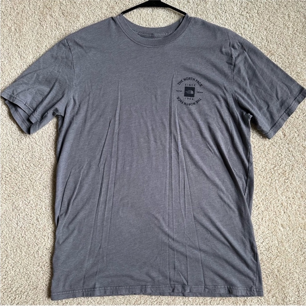 The North Face  Men's T-shirt – size large